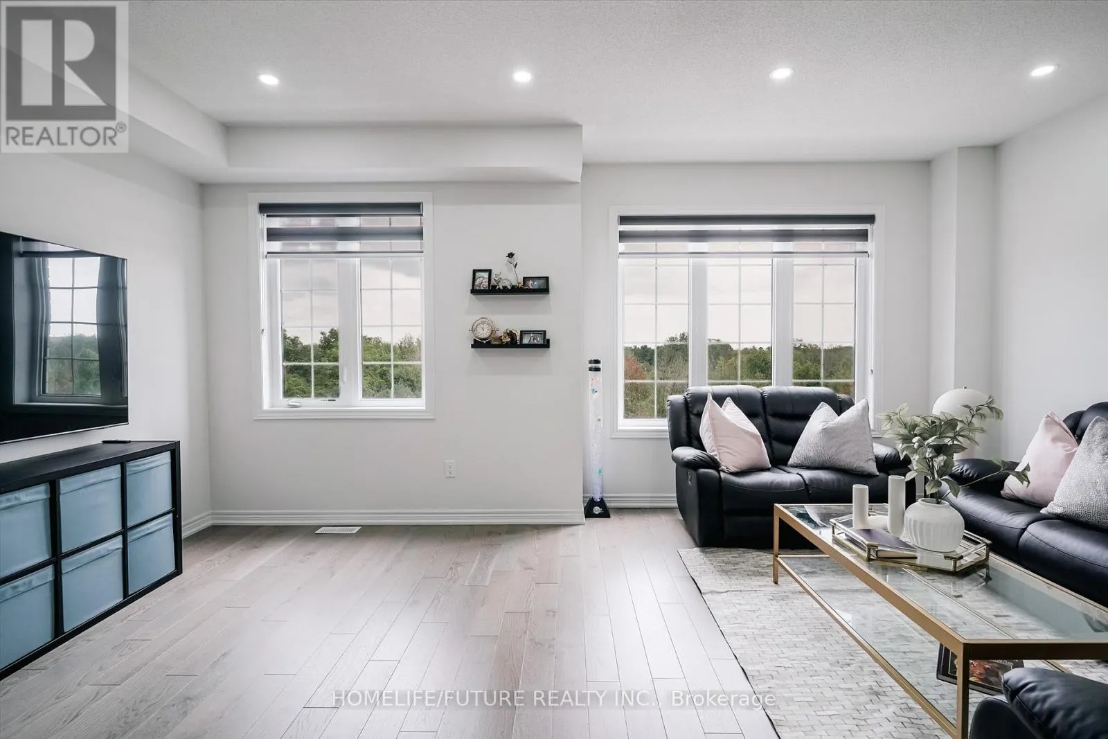 2626 DELPHINIUM TRAIL