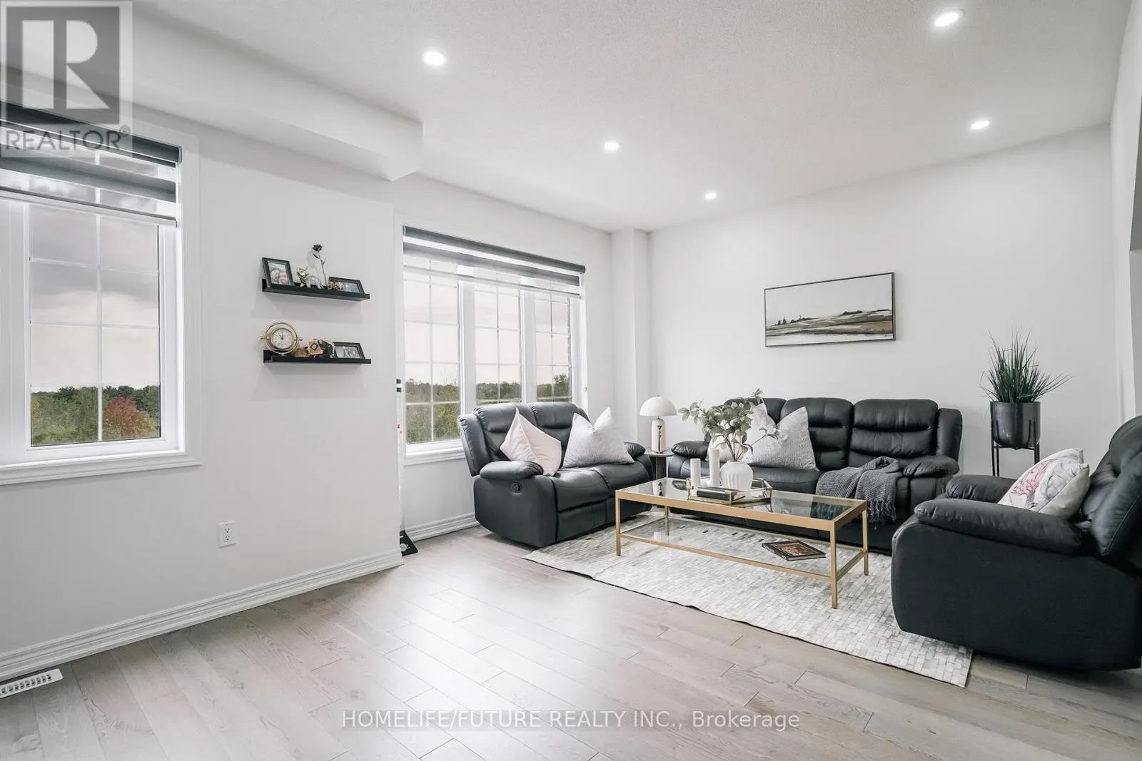 2626 DELPHINIUM TRAIL