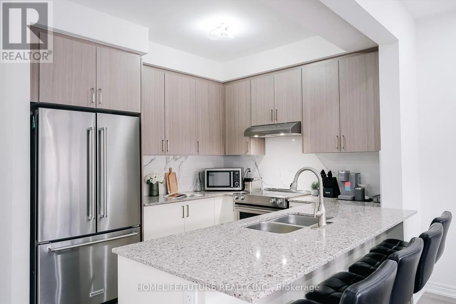 2626 DELPHINIUM TRAIL