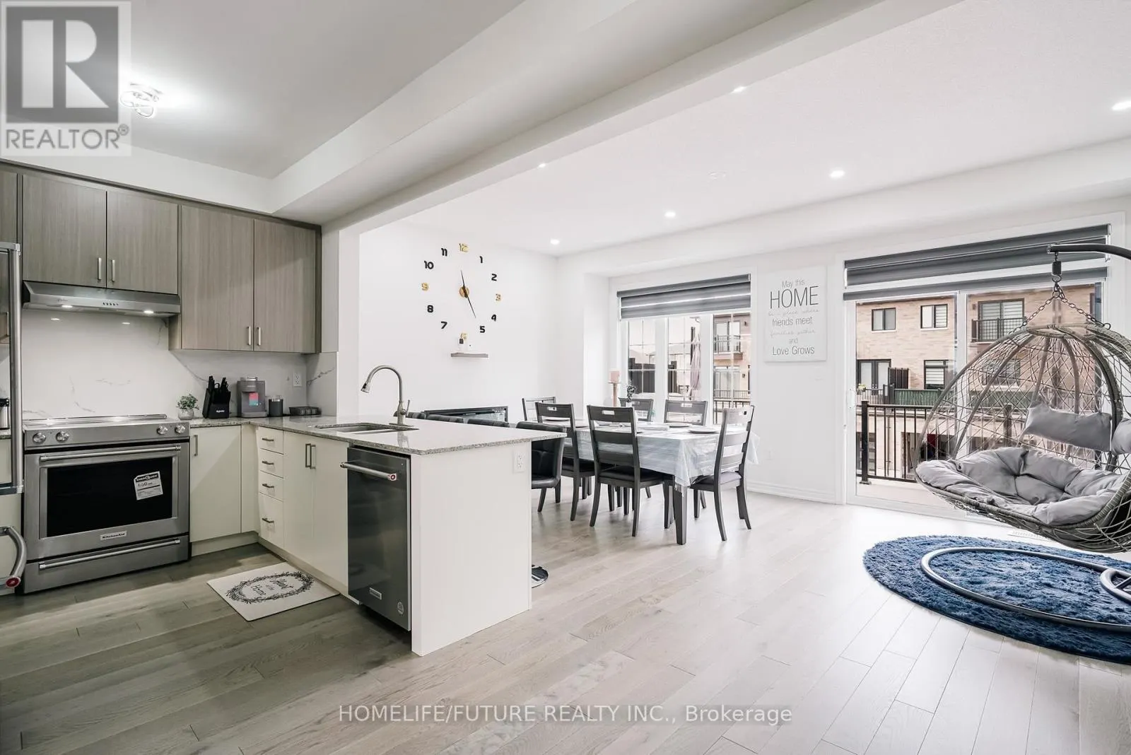 2626 DELPHINIUM TRAIL