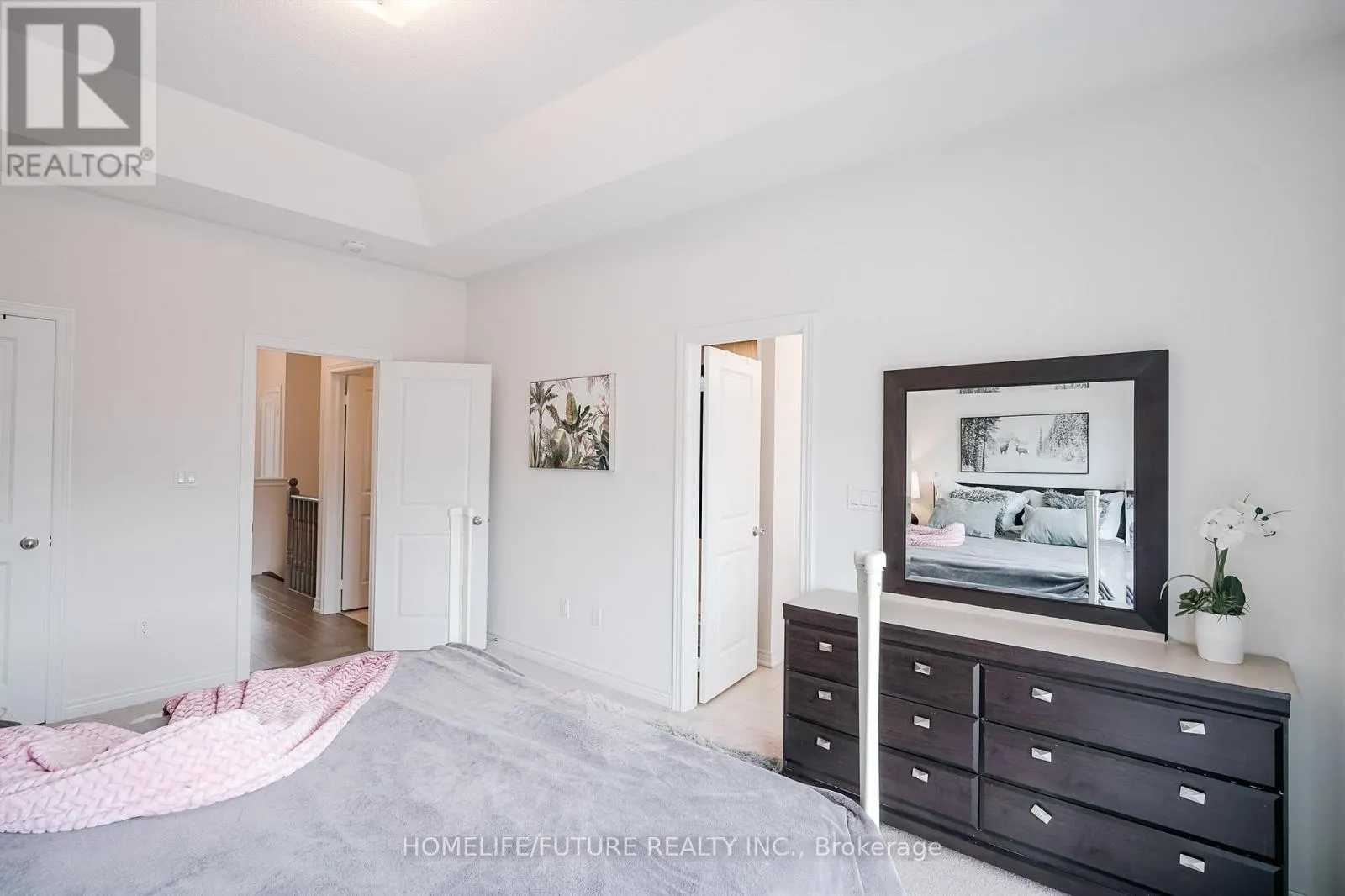 2626 DELPHINIUM TRAIL