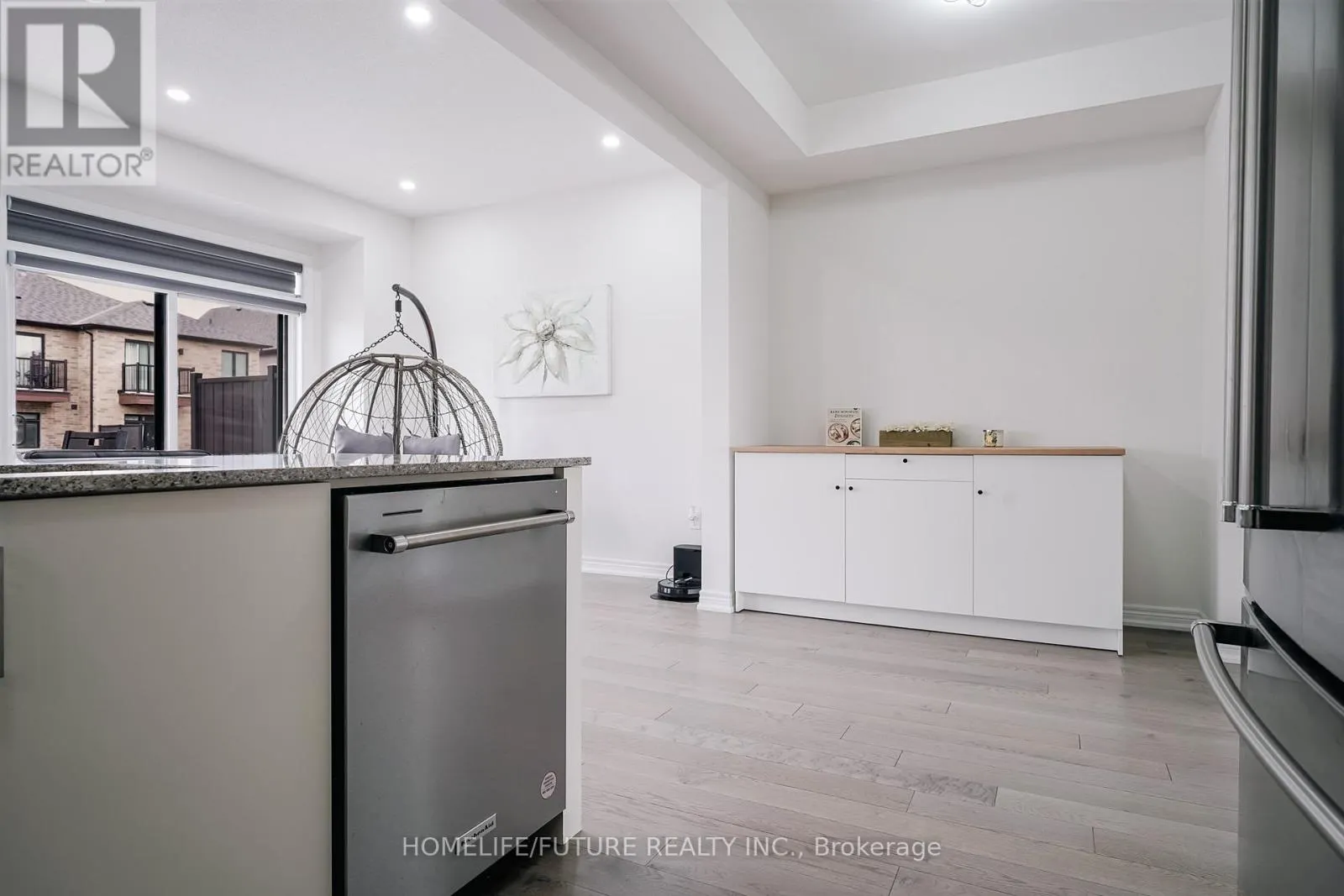 2626 DELPHINIUM TRAIL