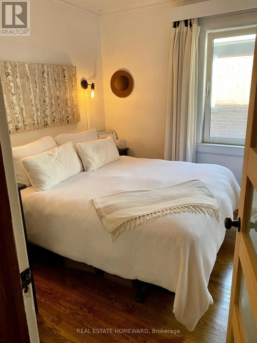 63 QUEENSBURY AVENUE