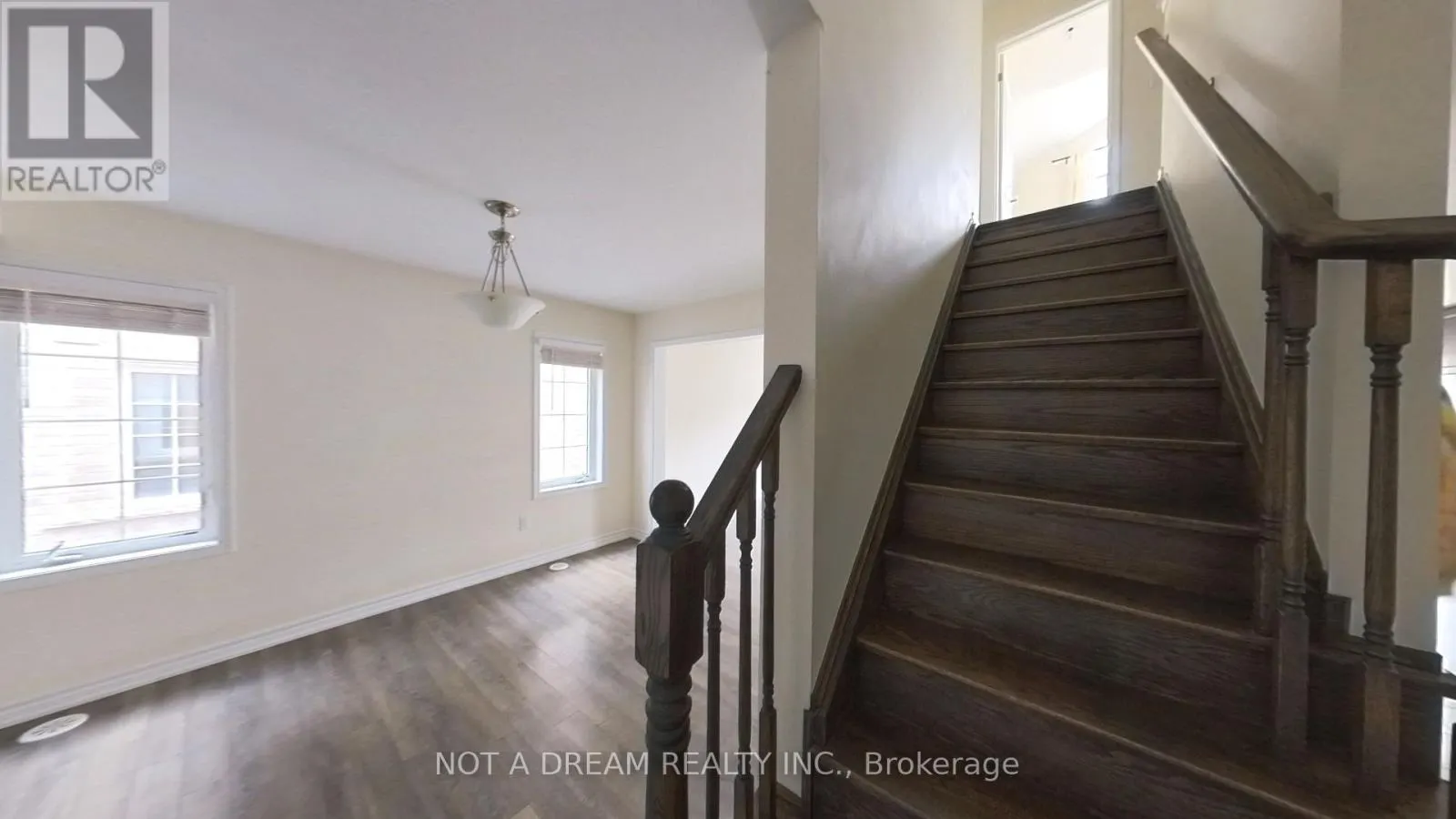 11 BLUEGILL CRESCENT