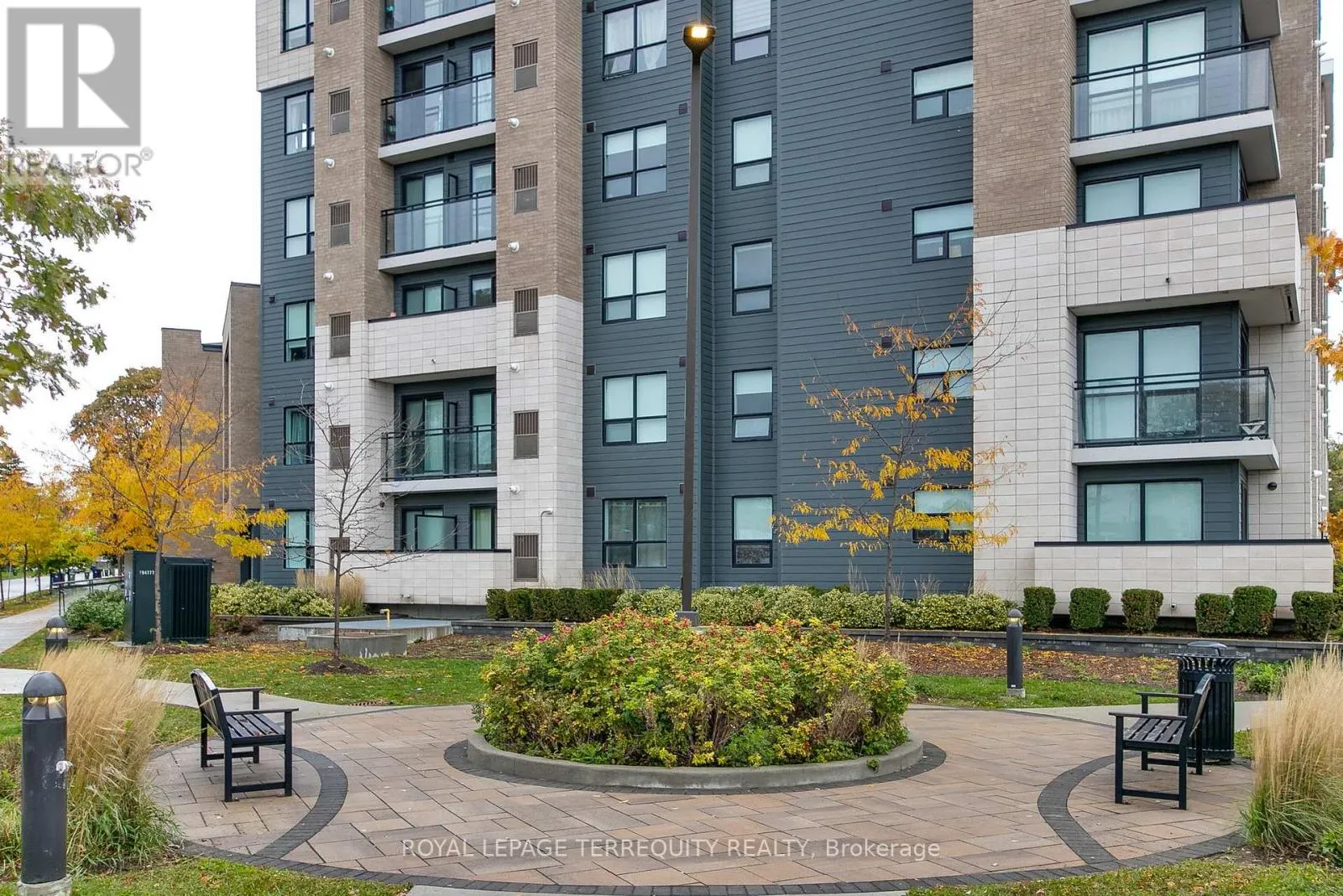 318 - 1 FALAISE ROAD