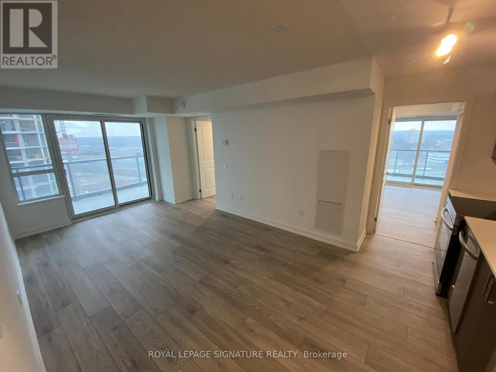 1708 - 1455 CELEBRATION DRIVE