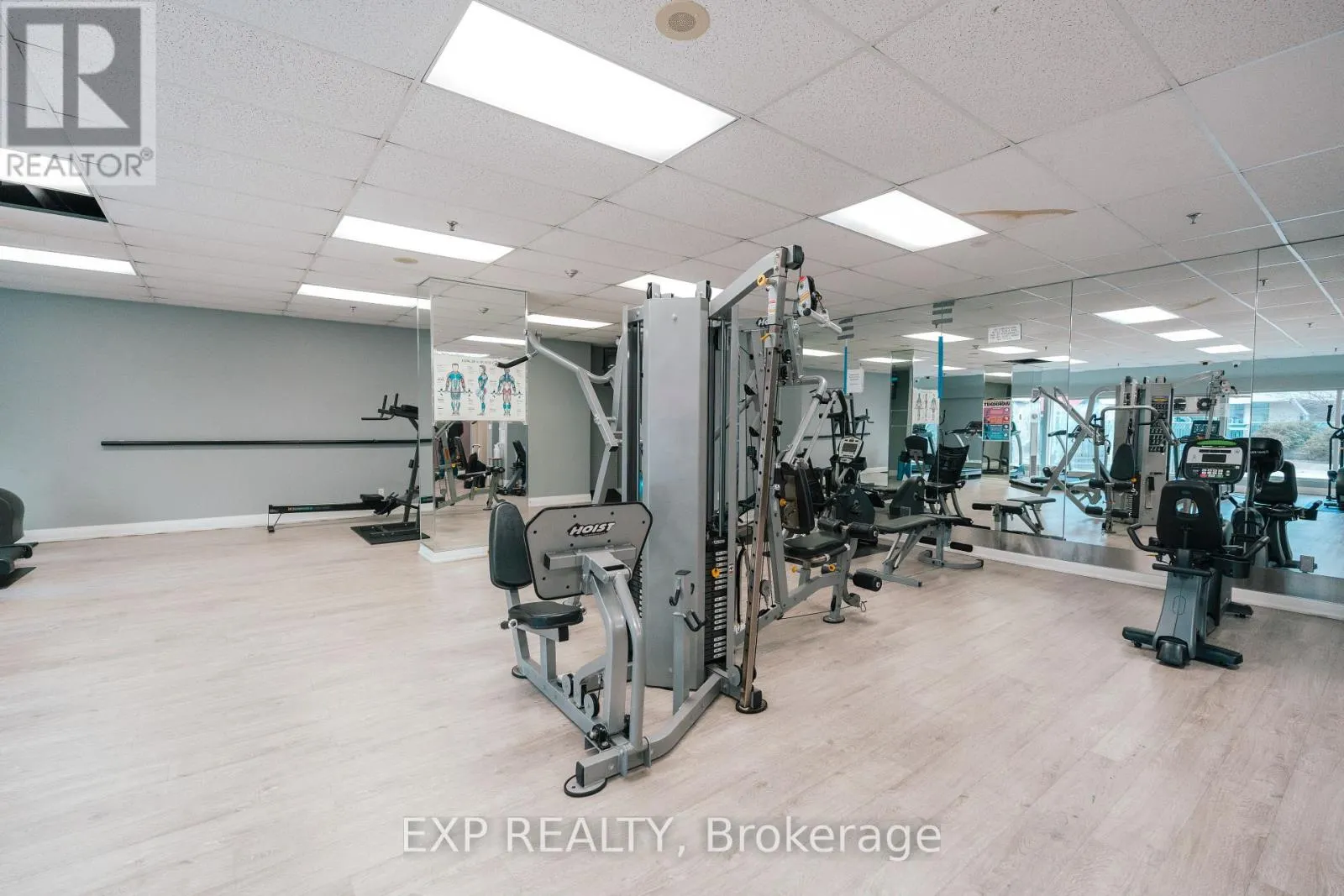 310 - 2550 LAWRENCE AVENUE E