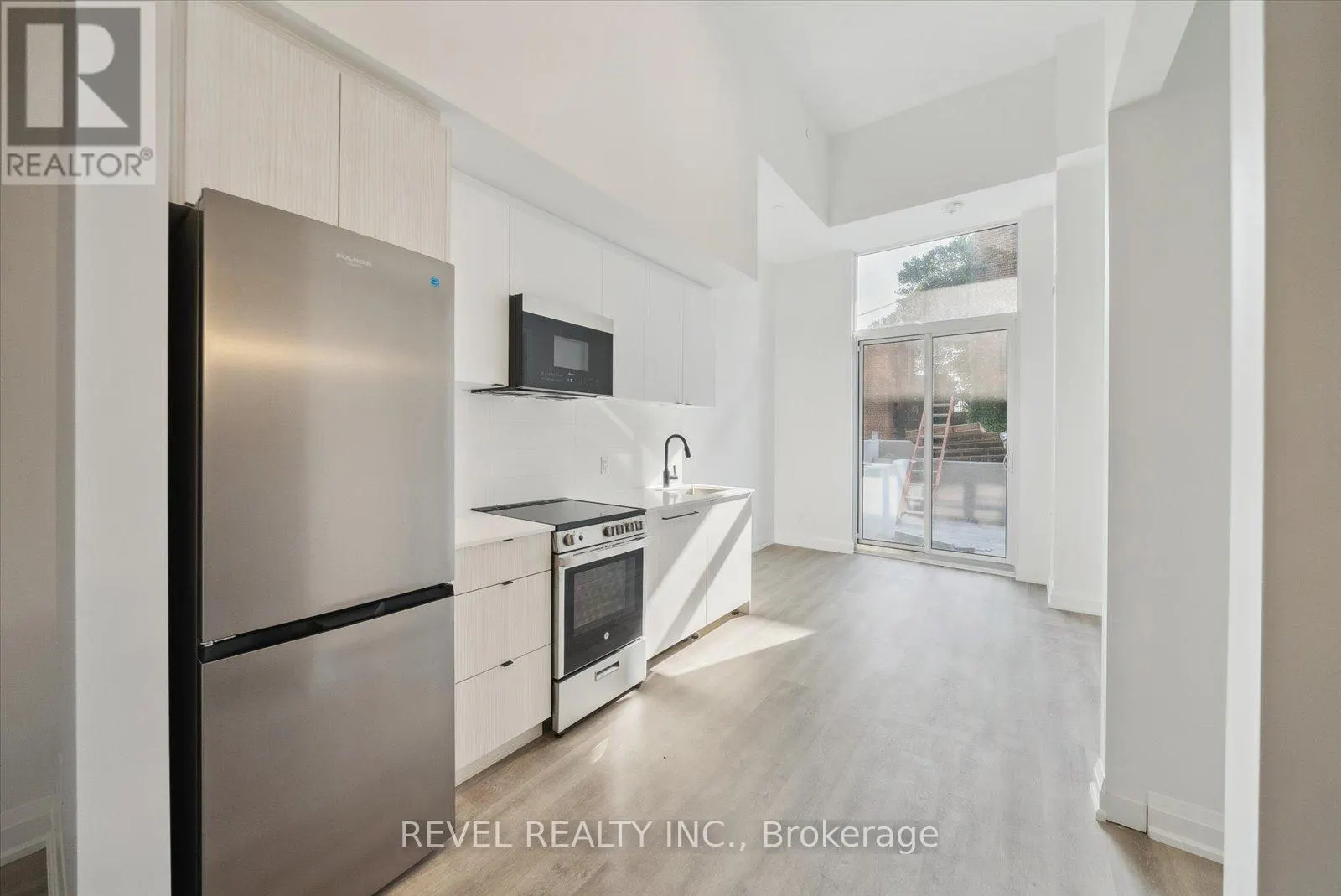 102 - 2369 DANFORTH AVENUE