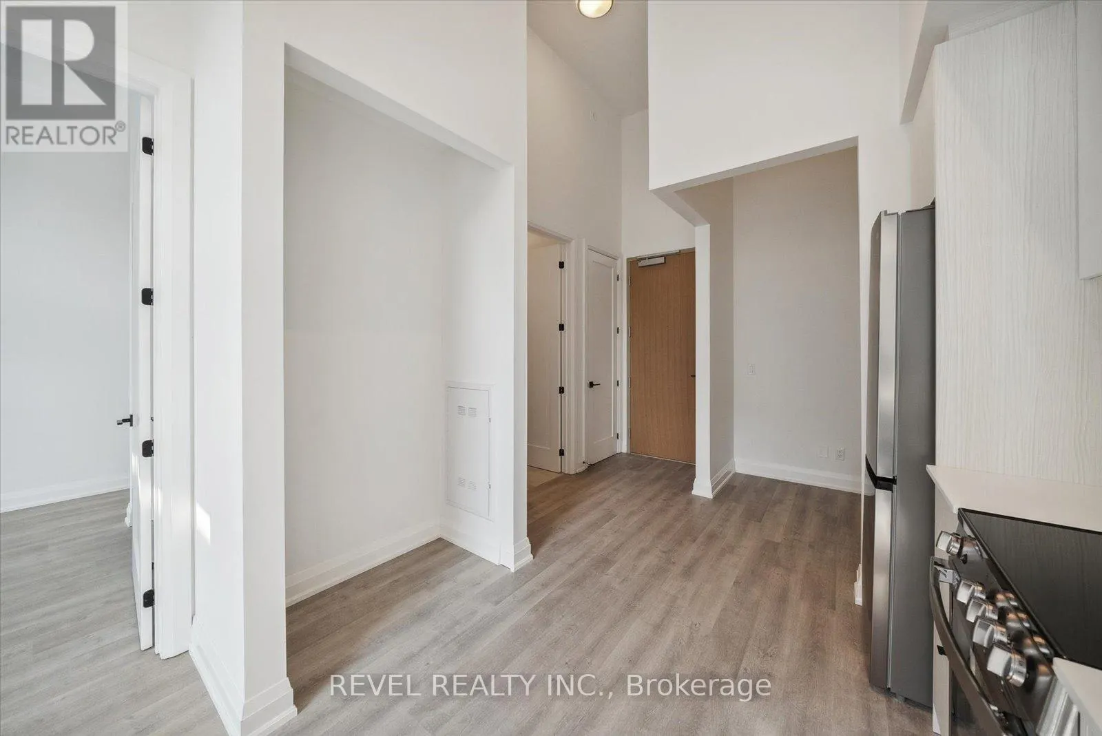 102 - 2369 DANFORTH AVENUE