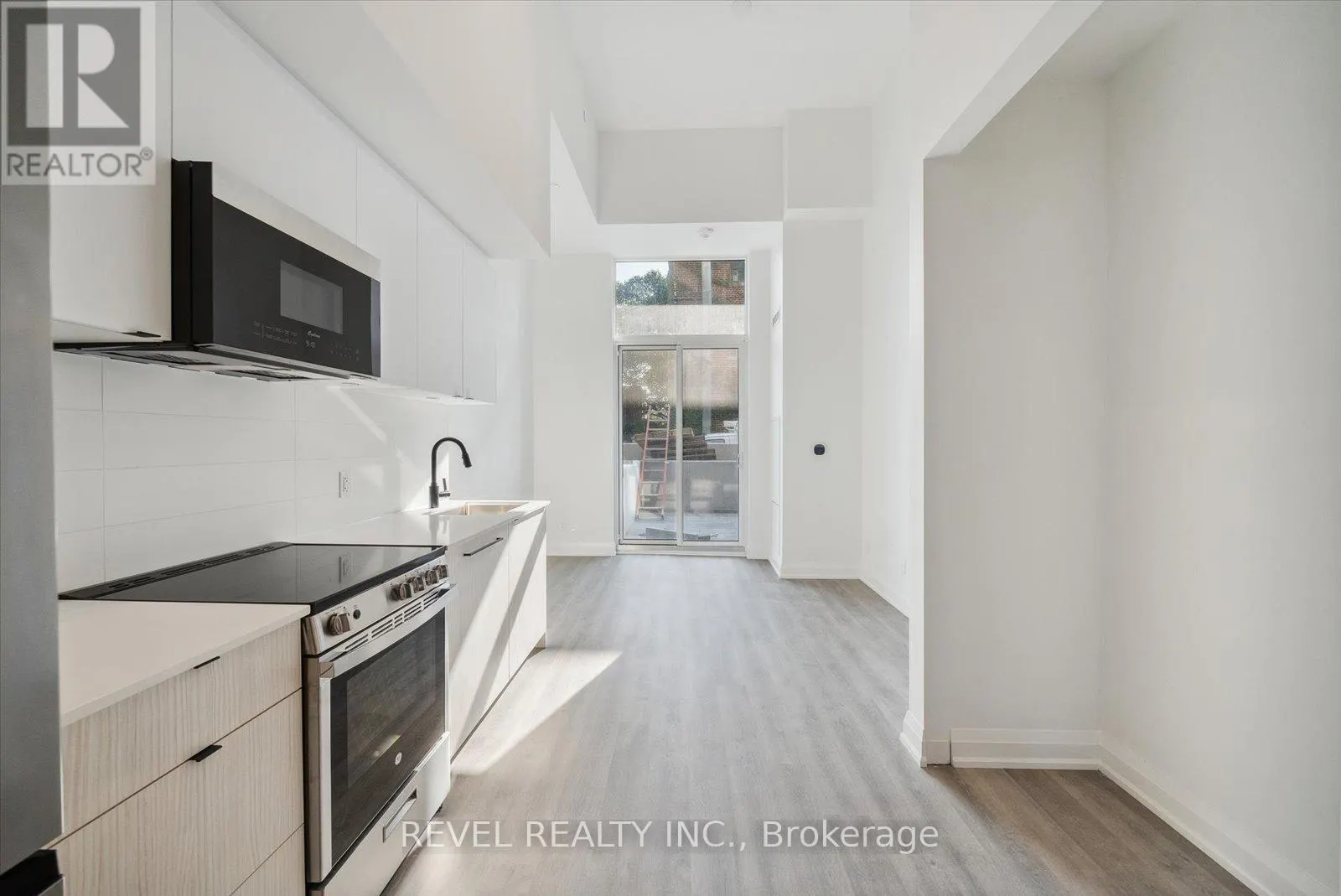 102 - 2369 DANFORTH AVENUE