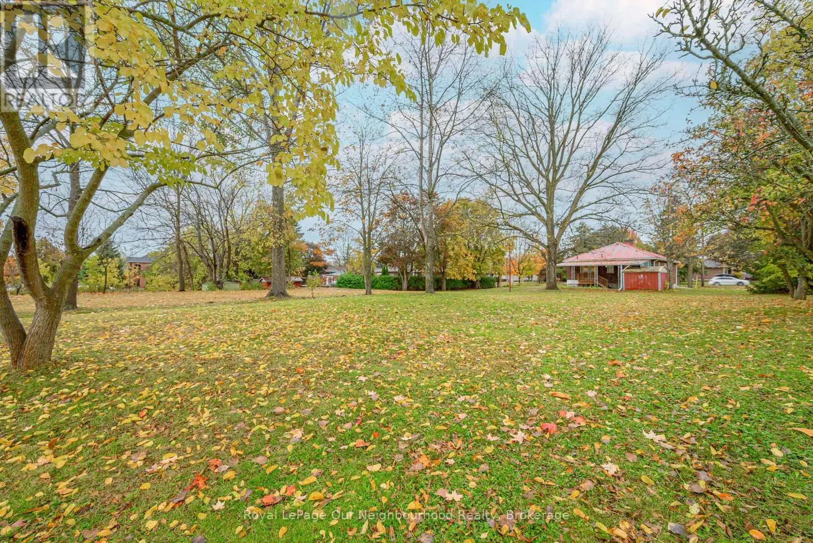 221 LIBERTY STREET N