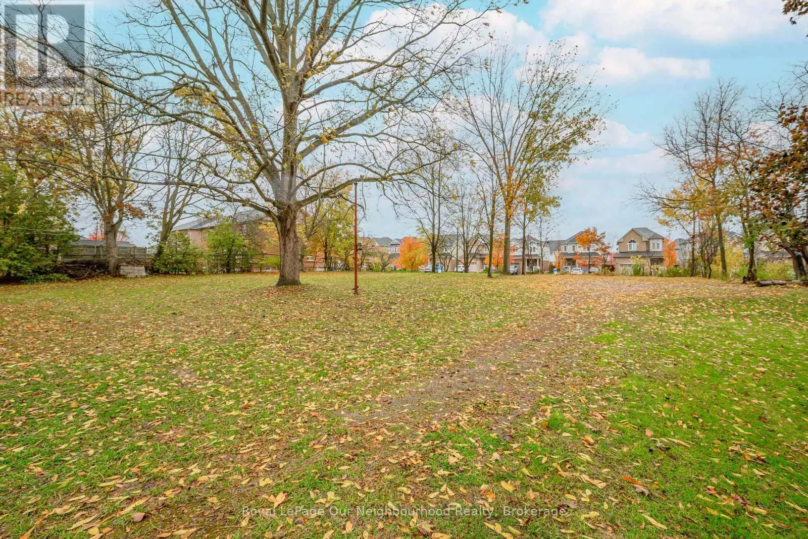 221 LIBERTY STREET N