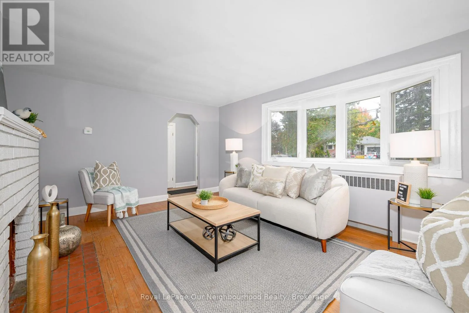 221 LIBERTY STREET N