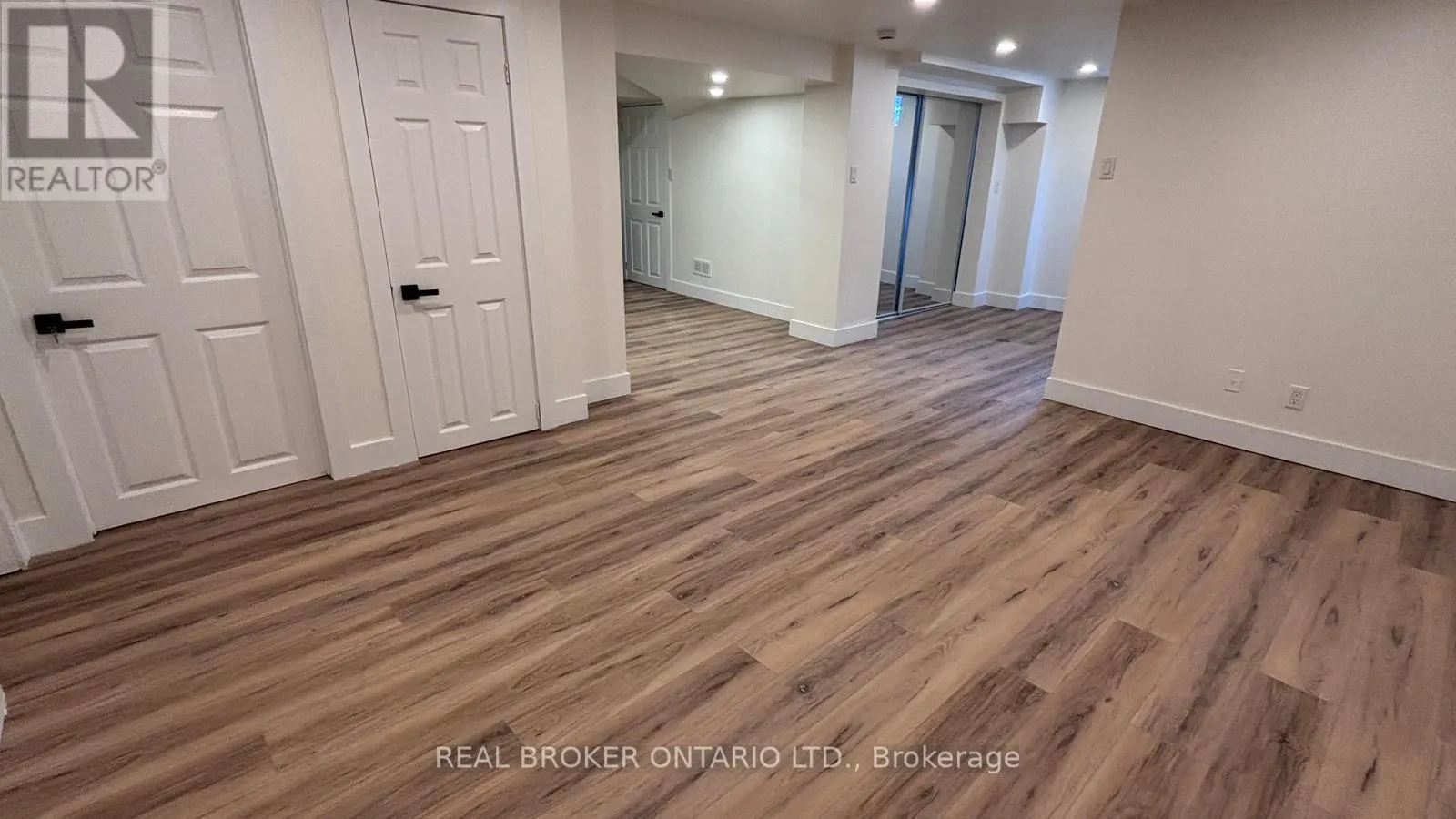 LOWER - 767 GASPE AVENUE