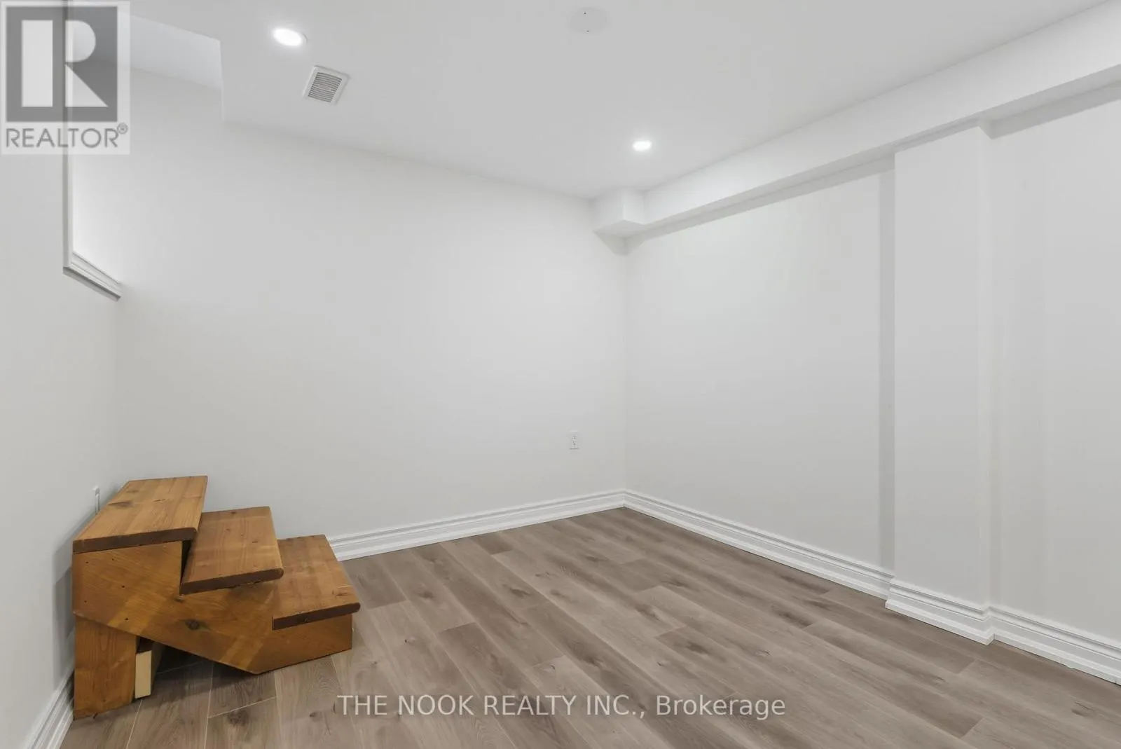 BSMNT - 1941 LYDIA CRESCENT, #BSMNT