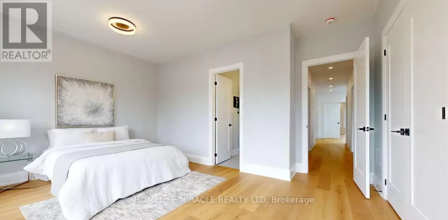 10 STAMFORD SQUARE S