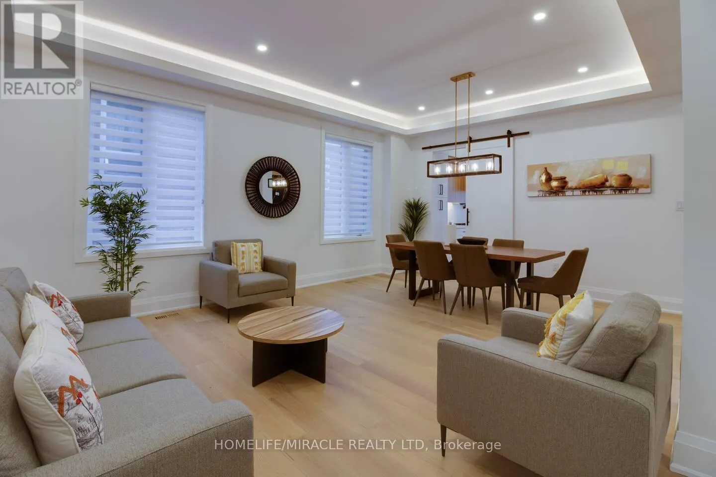 10 STAMFORD SQUARE S