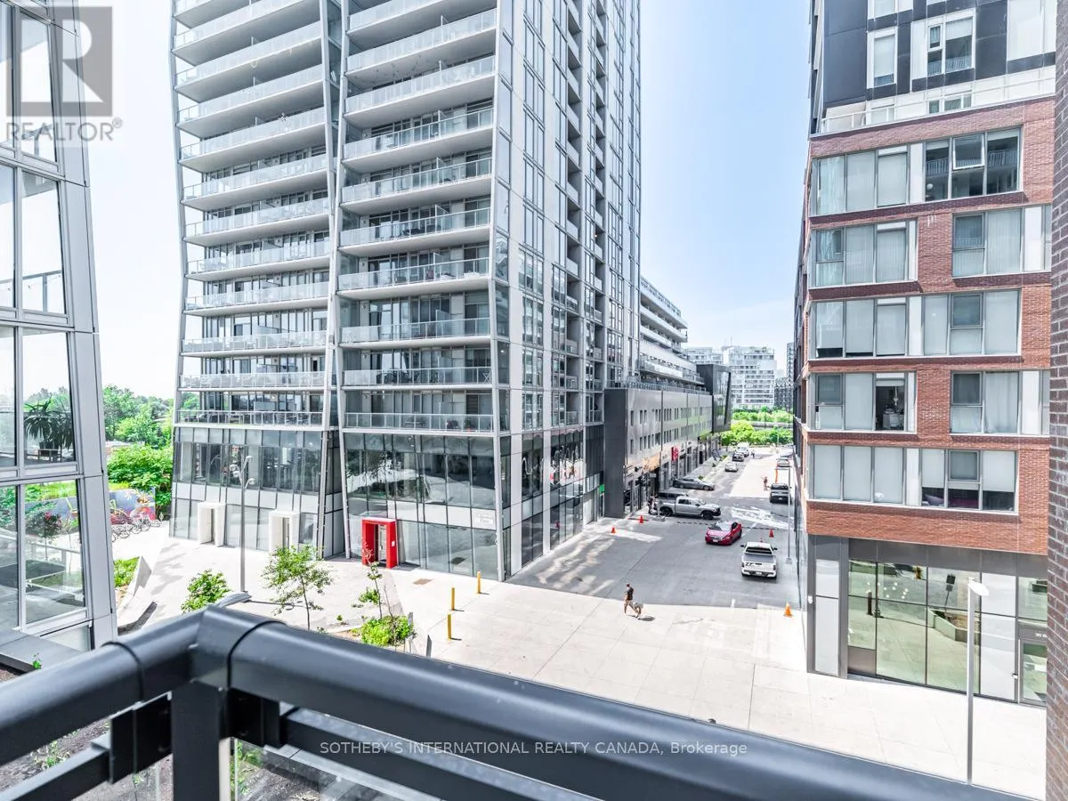 302 - 45 BASEBALL PLACE