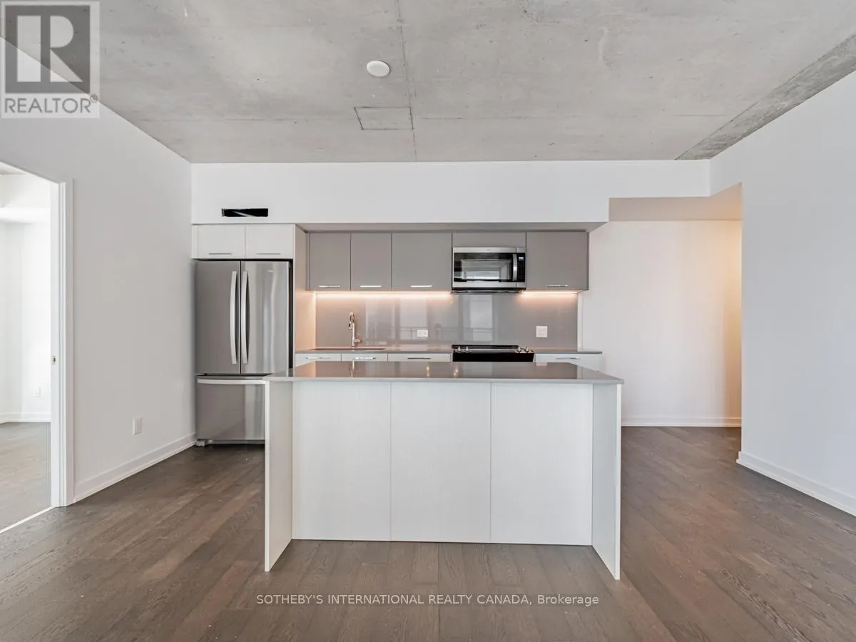 302 - 45 BASEBALL PLACE