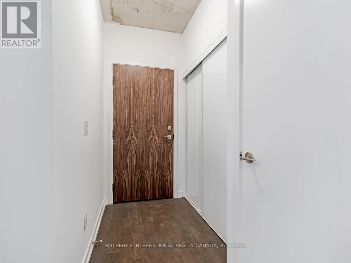 302 - 45 BASEBALL PLACE