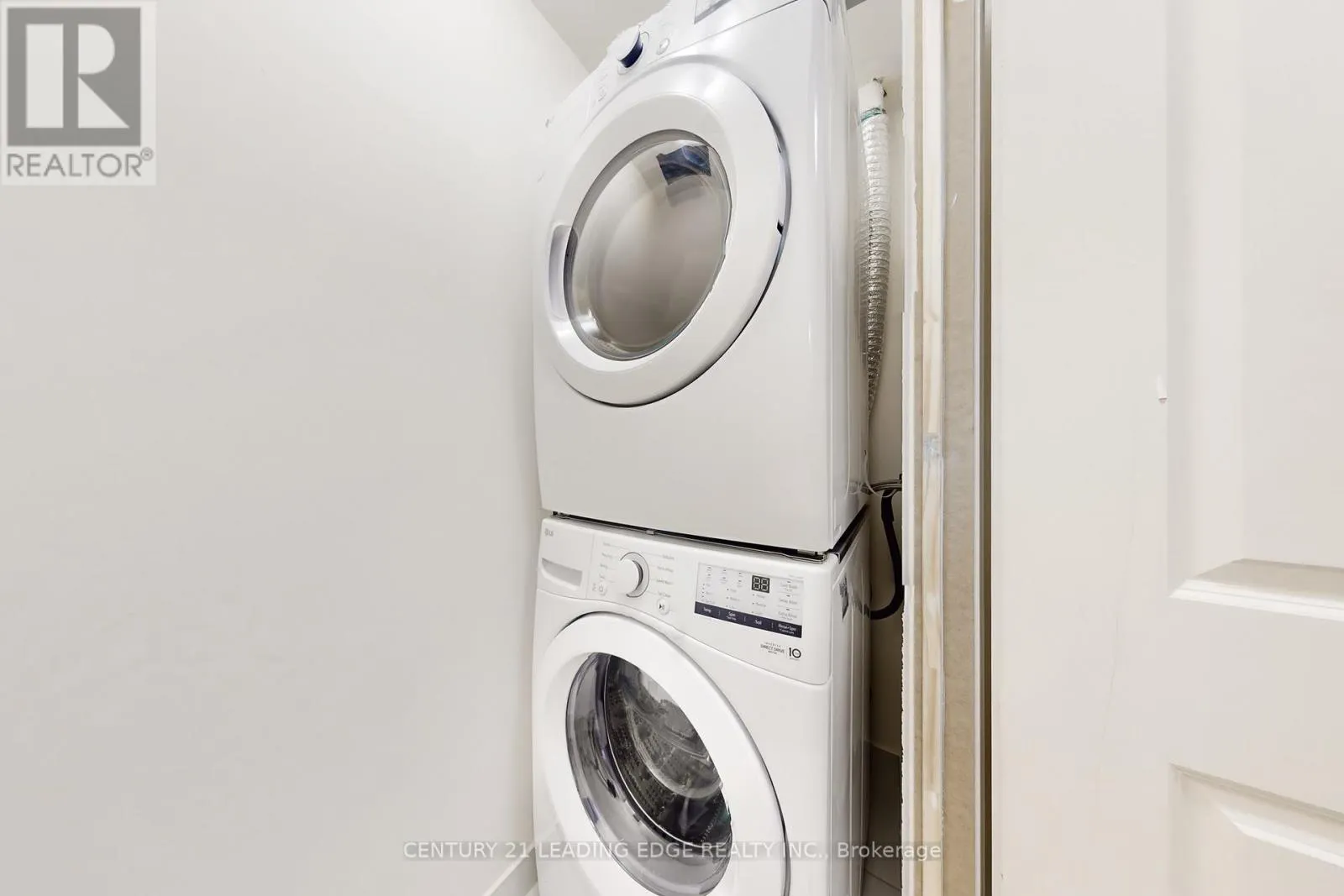 506 - 3260 SHEPPARD AVENUE E