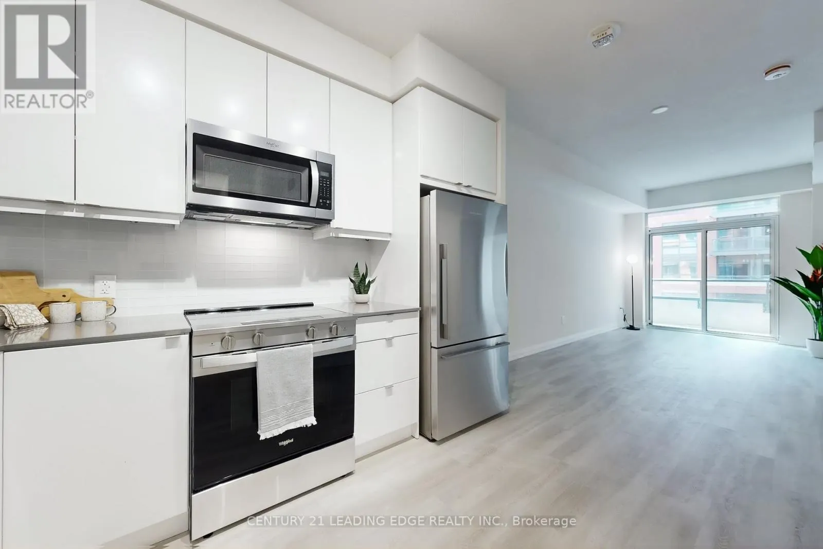 506 - 3260 SHEPPARD AVENUE E