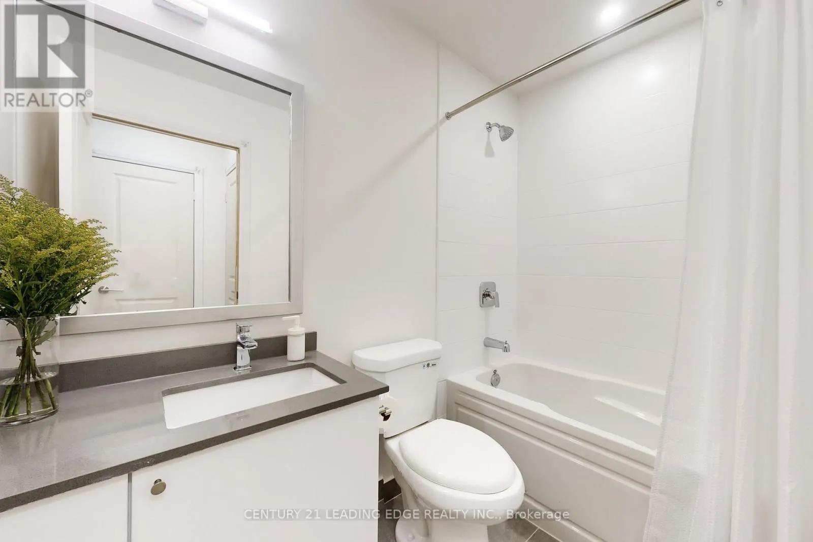 506 - 3260 SHEPPARD AVENUE E