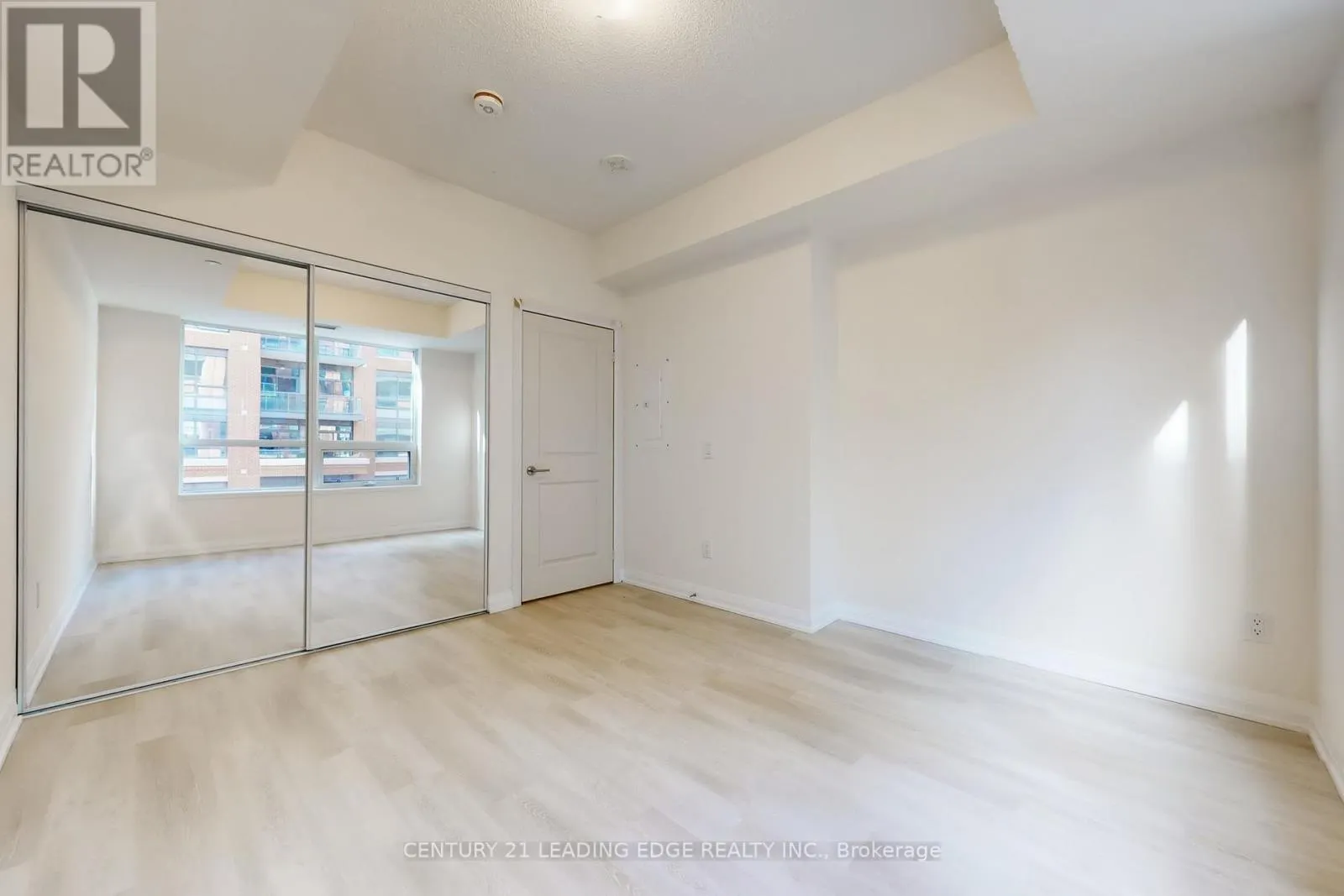 506 - 3260 SHEPPARD AVENUE E