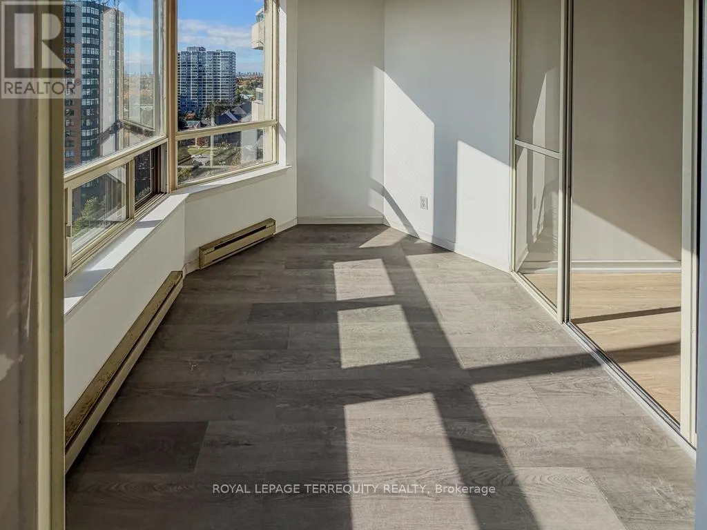 1513 - 150 ALTON TOWERS CIRCLE