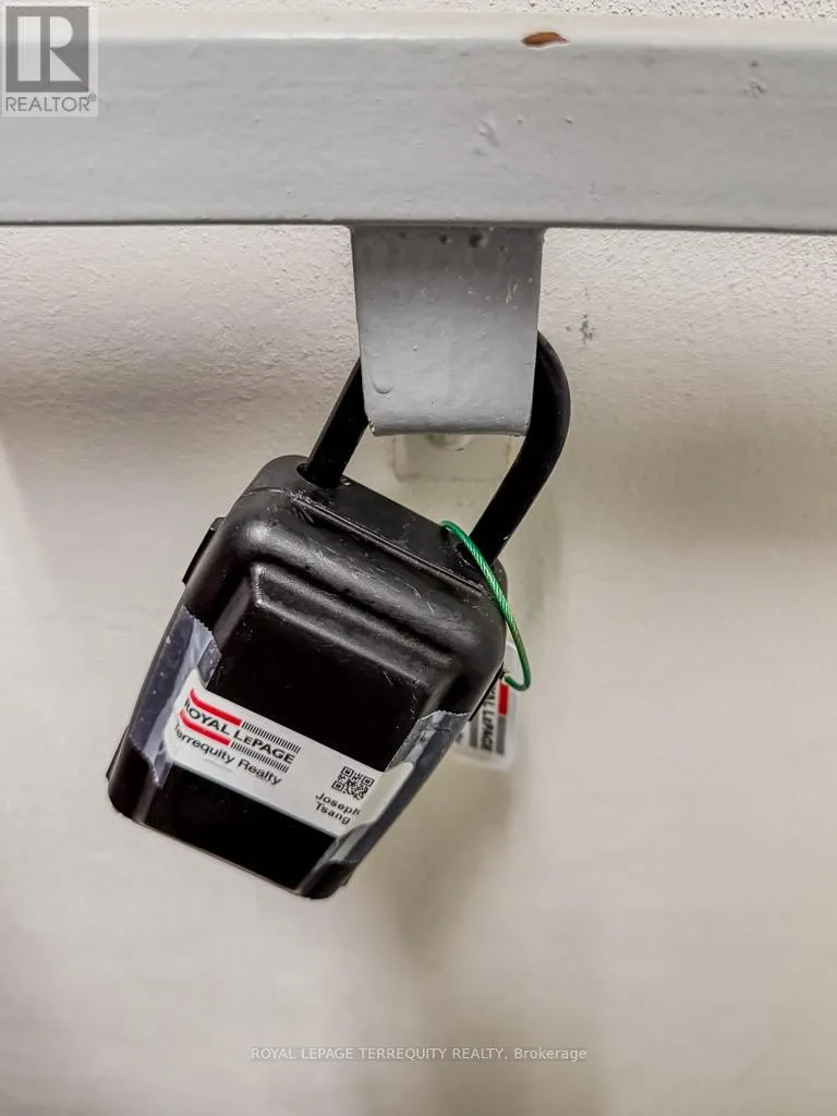 1513 - 150 ALTON TOWERS CIRCLE