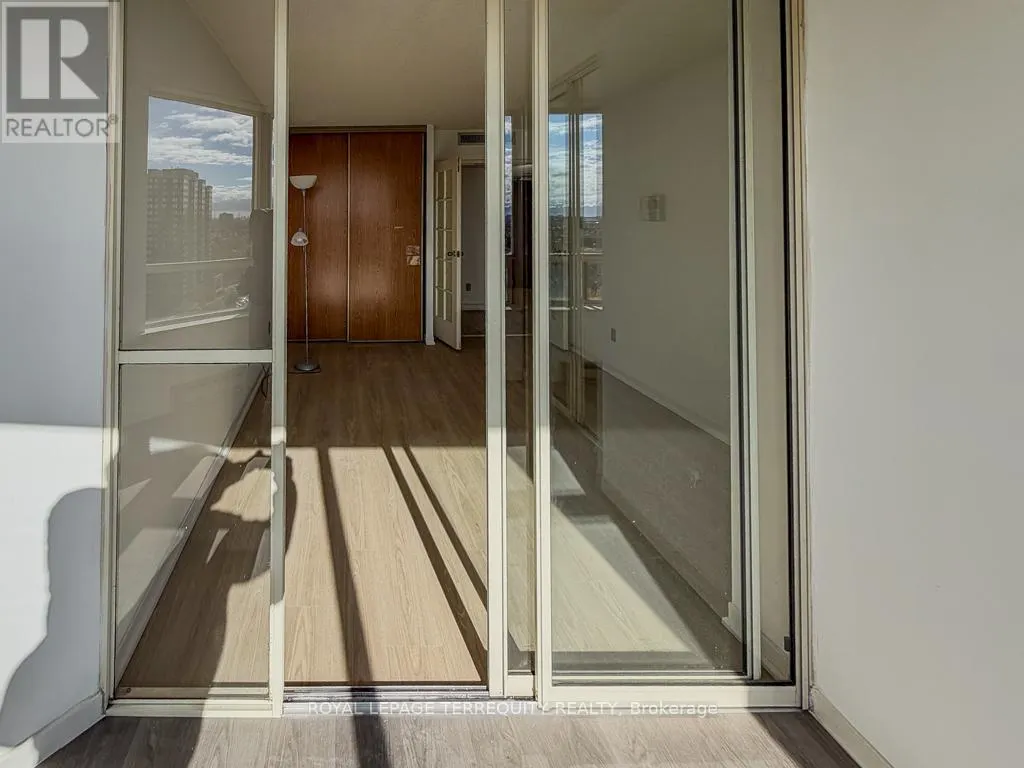 1513 - 150 ALTON TOWERS CIRCLE