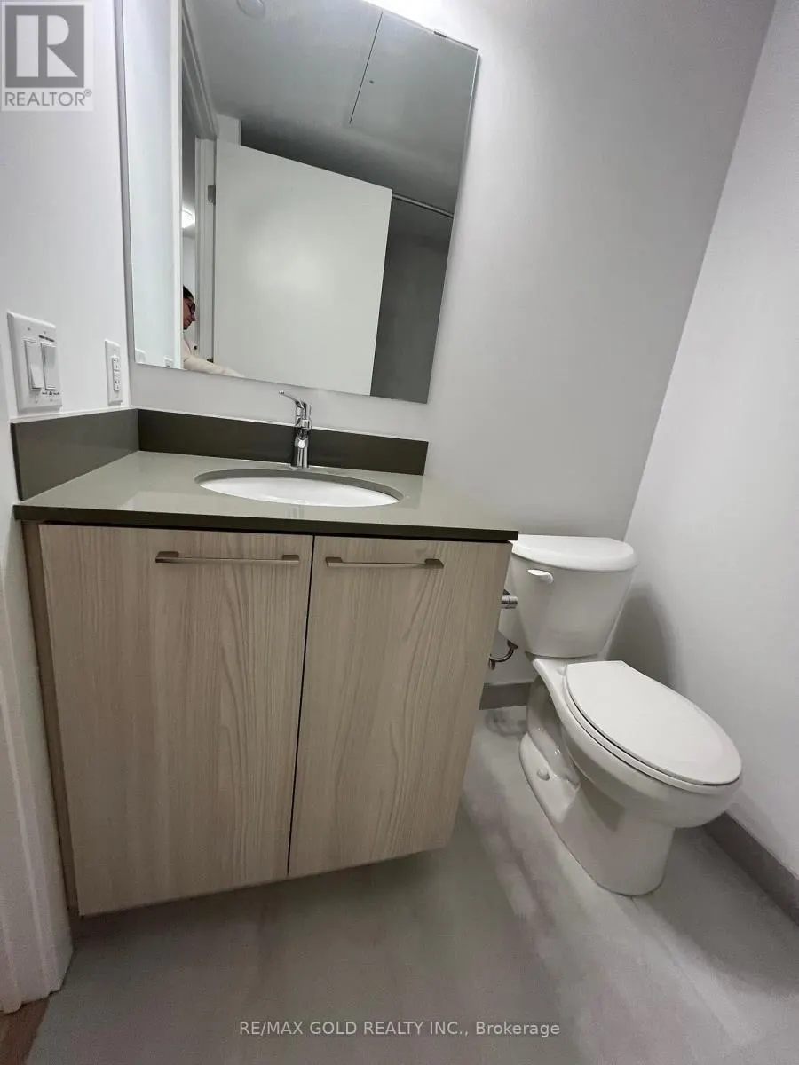 220 - 7439 KINGSTON ROAD