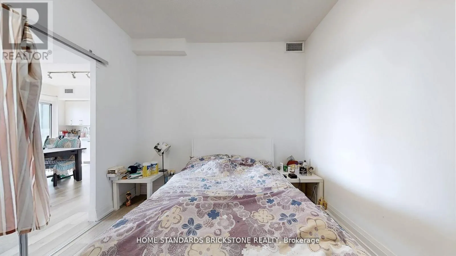 2005 - 3121 SHEPPARD AVENUE E