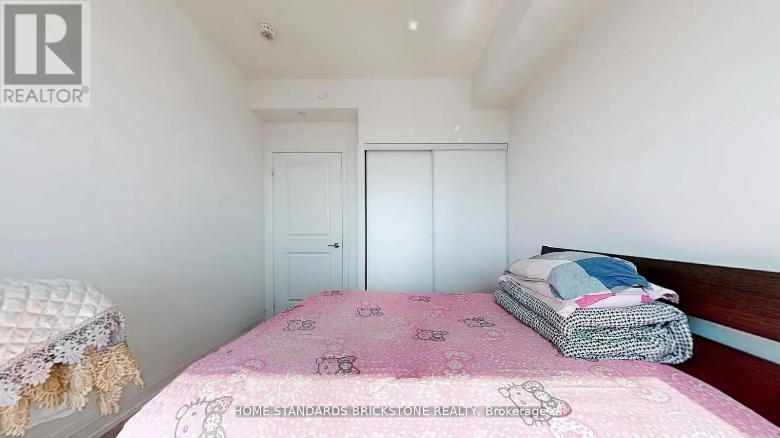 2005 - 3121 SHEPPARD AVENUE E