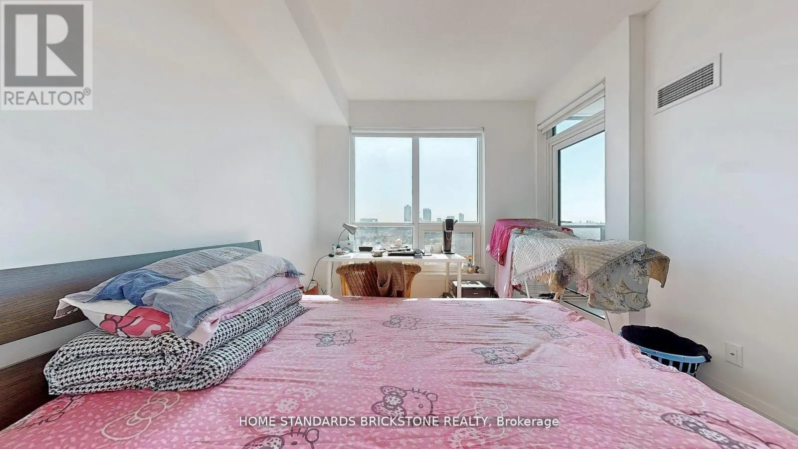 2005 - 3121 SHEPPARD AVENUE E