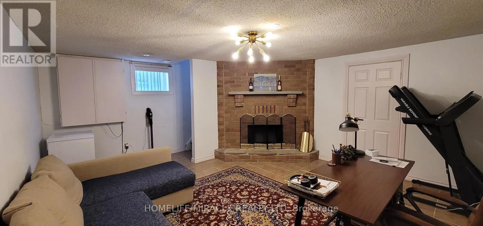 1312 CHERRYDOWN DRIVE