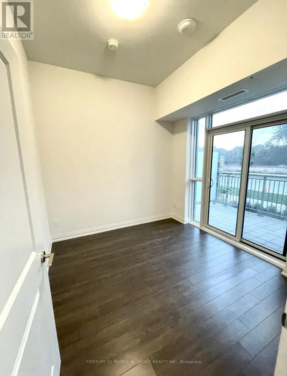 102 - 10 MEADOWGLEN PLACE