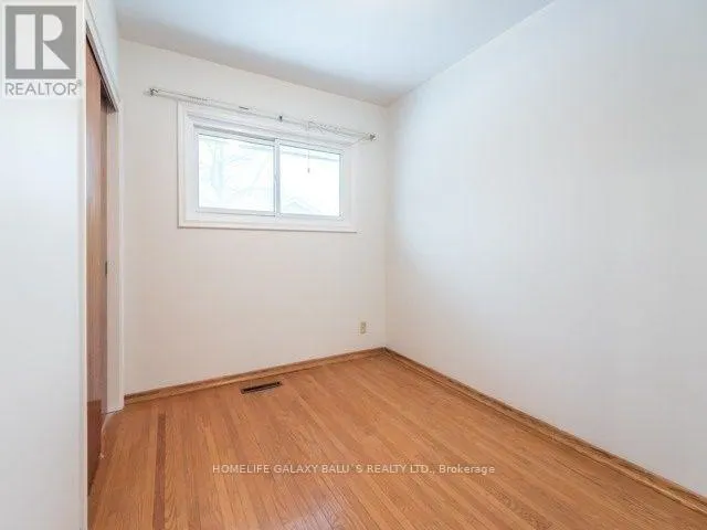 427 FAIRLEIGH AVENUE