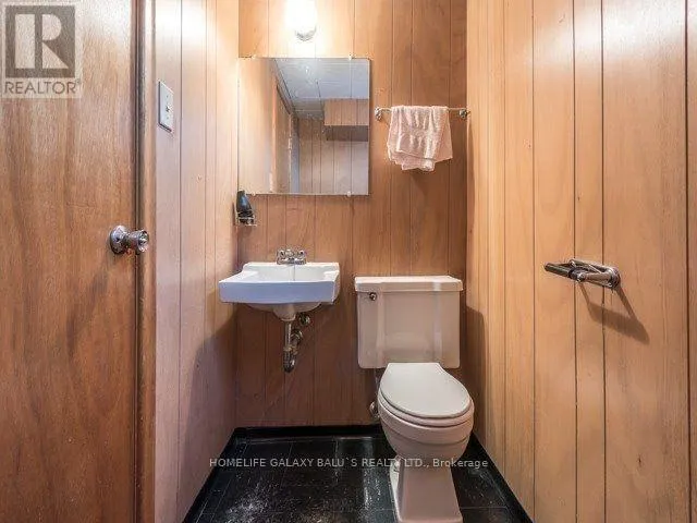 427 FAIRLEIGH AVENUE