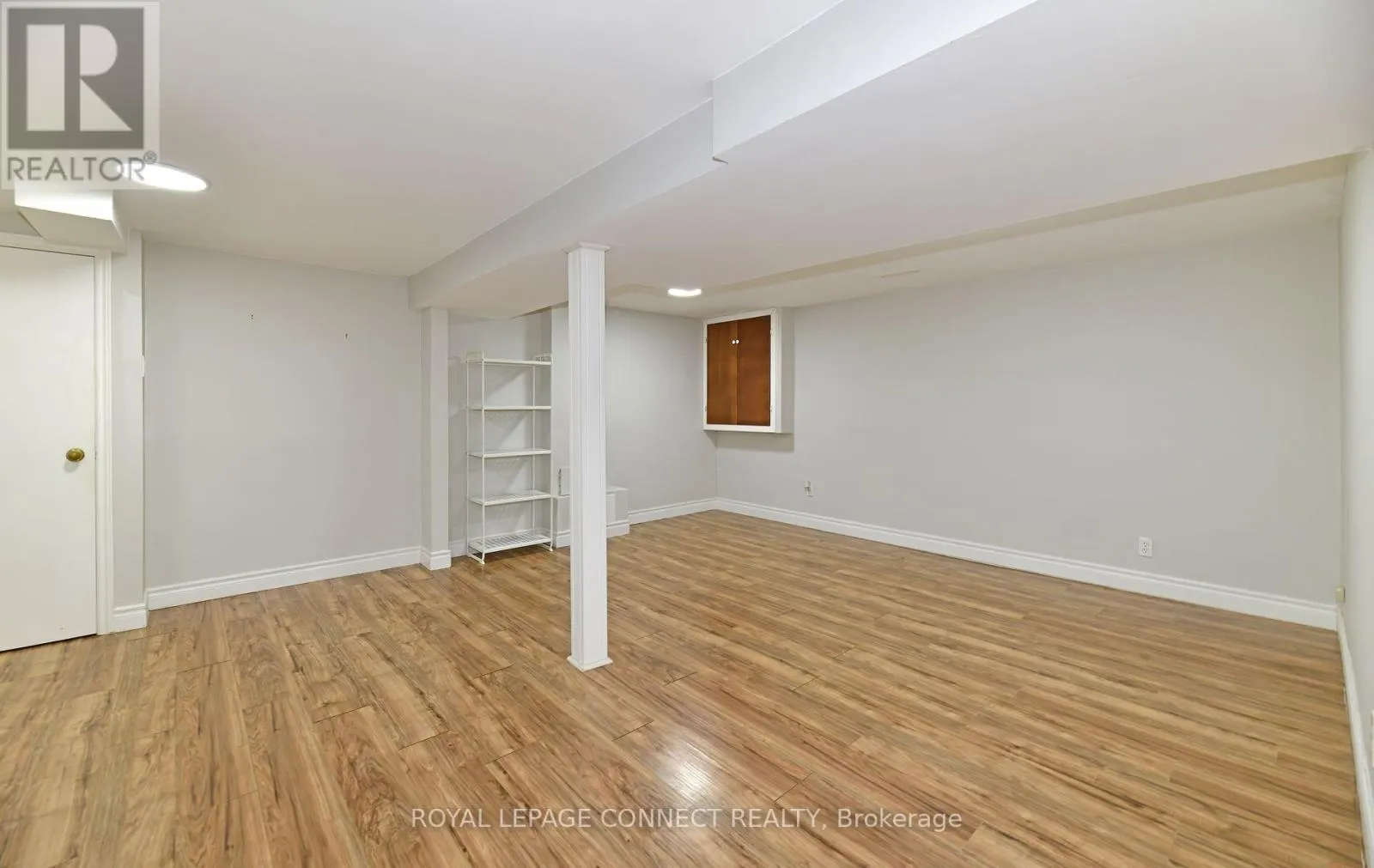 B - 36 PLUMRIDGE COURT