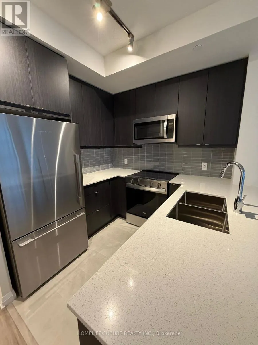 2005 - 3260 SHEPPARD AVENUE E