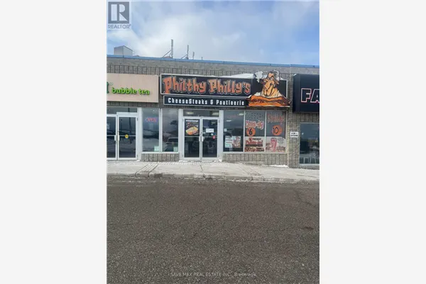 #4 - 726 KINGSTON ROAD