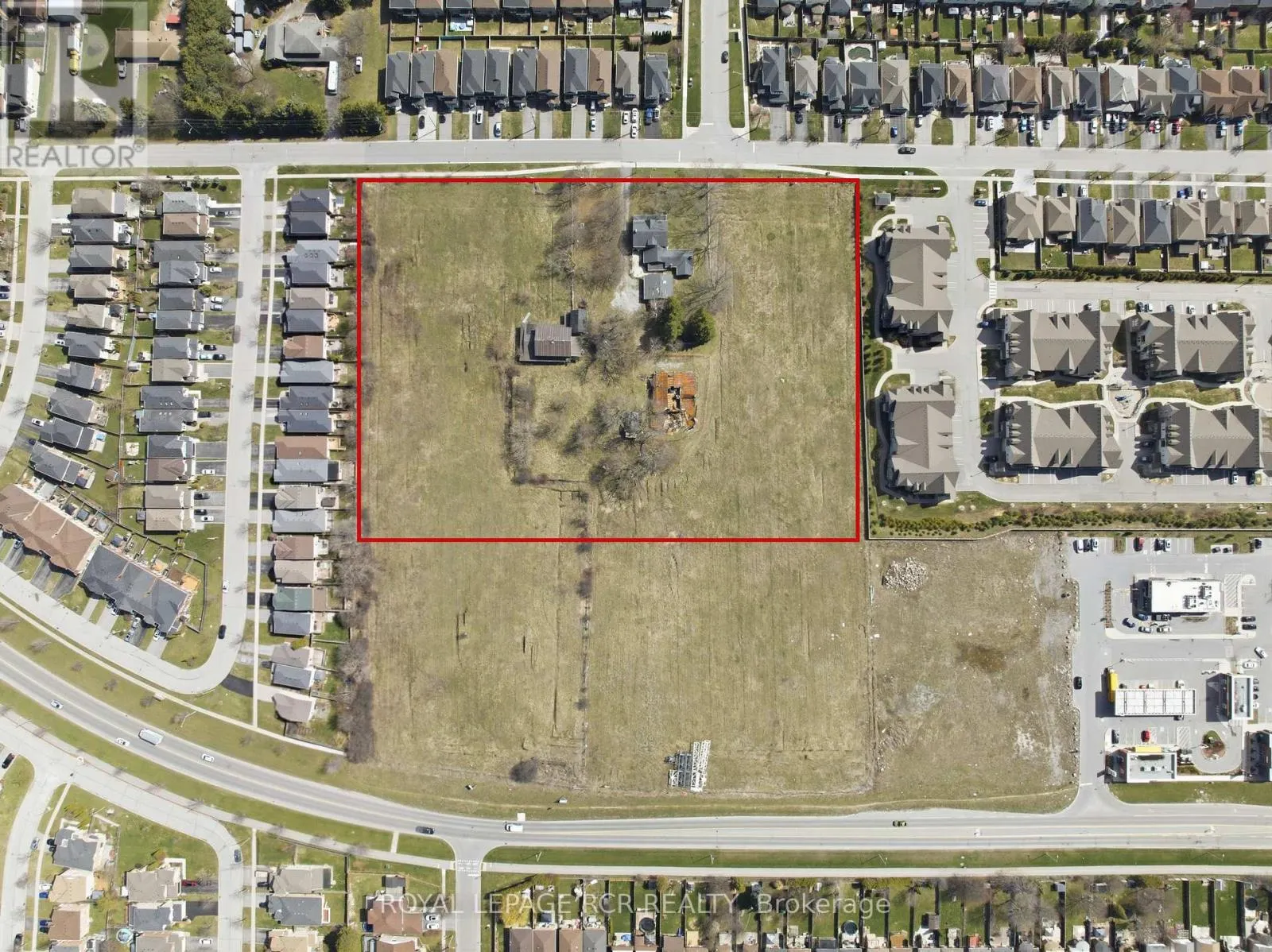 1440 GORD VINSON AVENUE