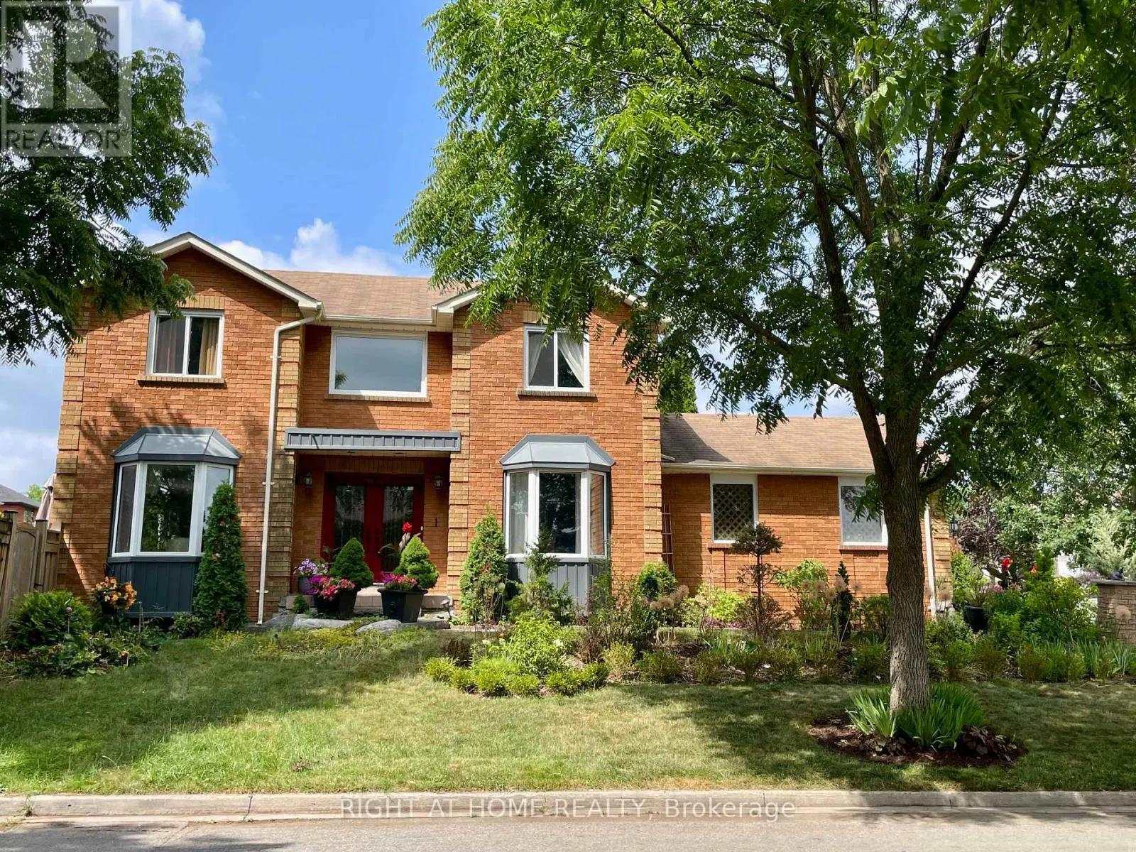 1689 MAJOR OAKS ROAD