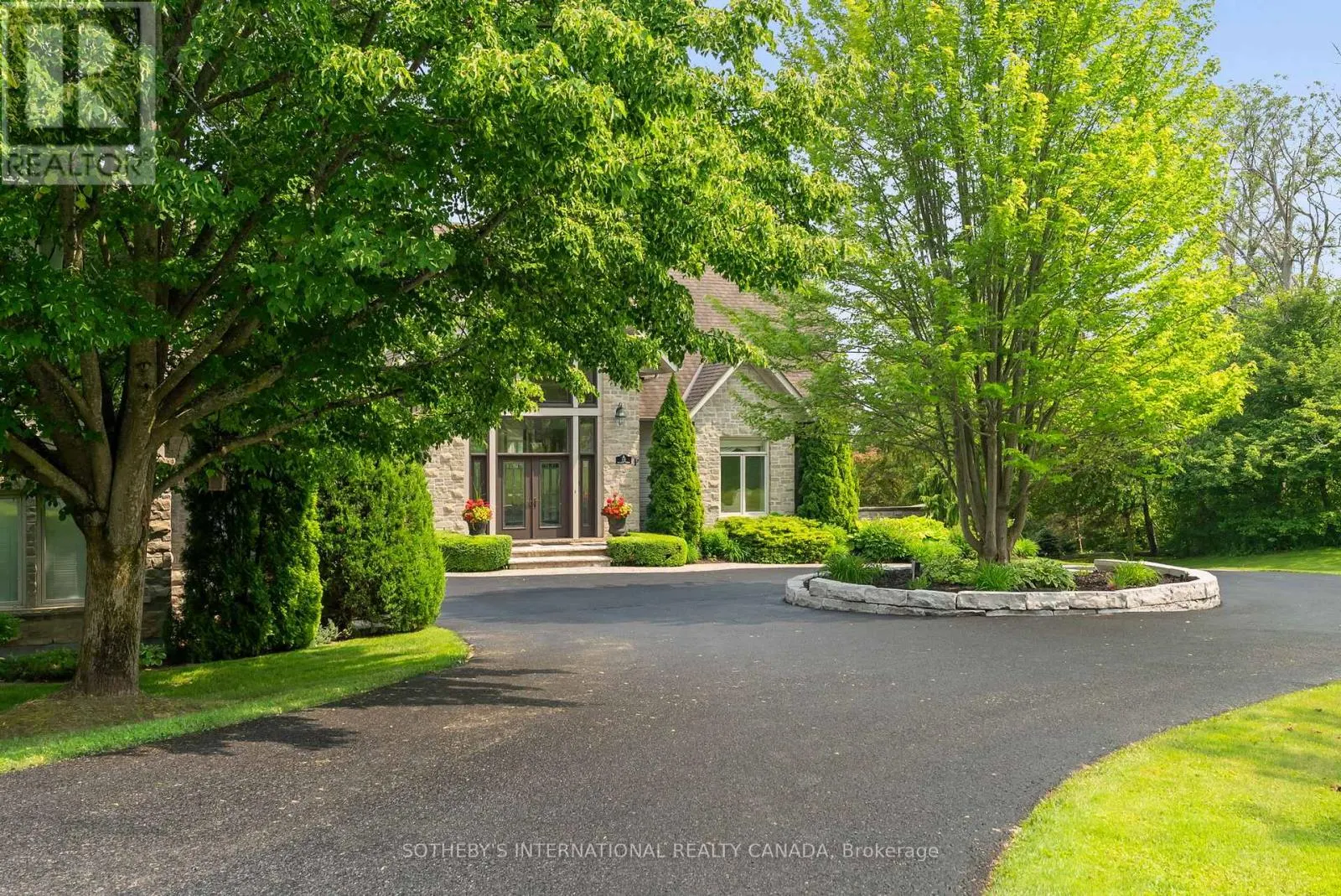 12 ISLAND VIEW COURT