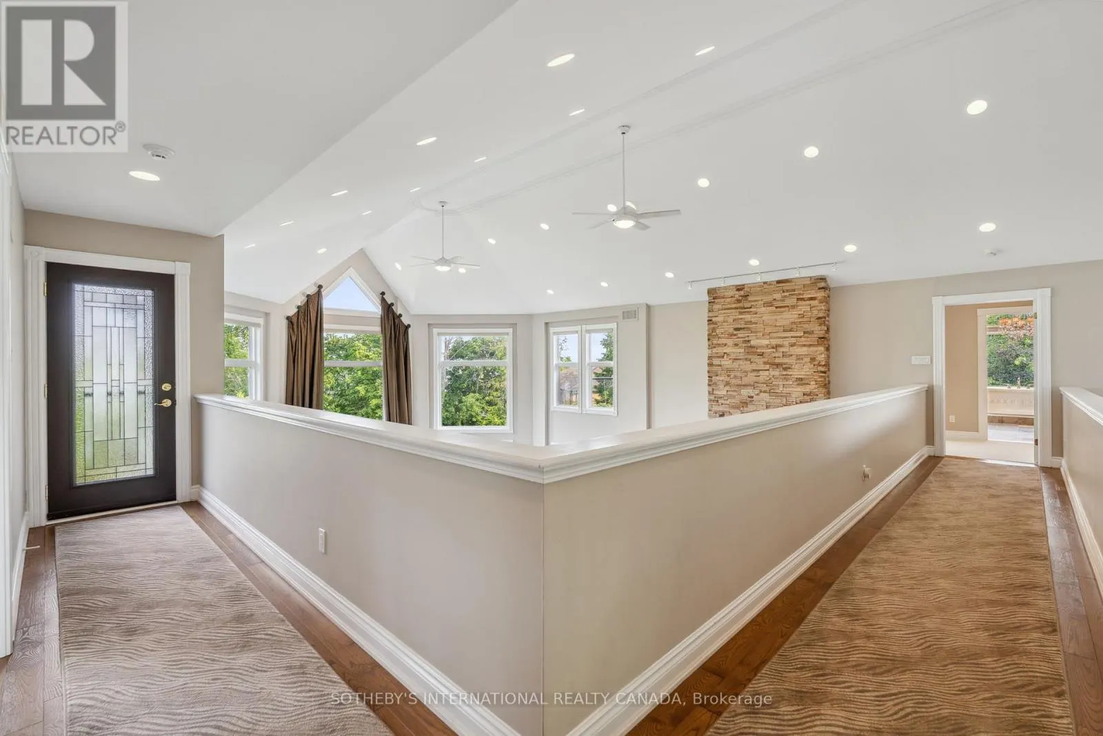 12 ISLAND VIEW COURT