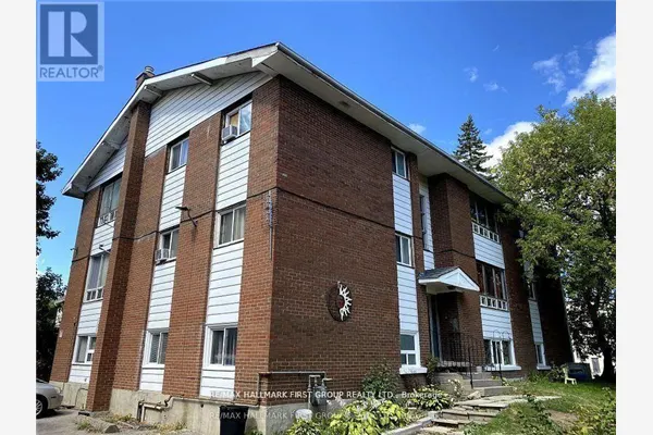 11 FAIRBANKS STREET