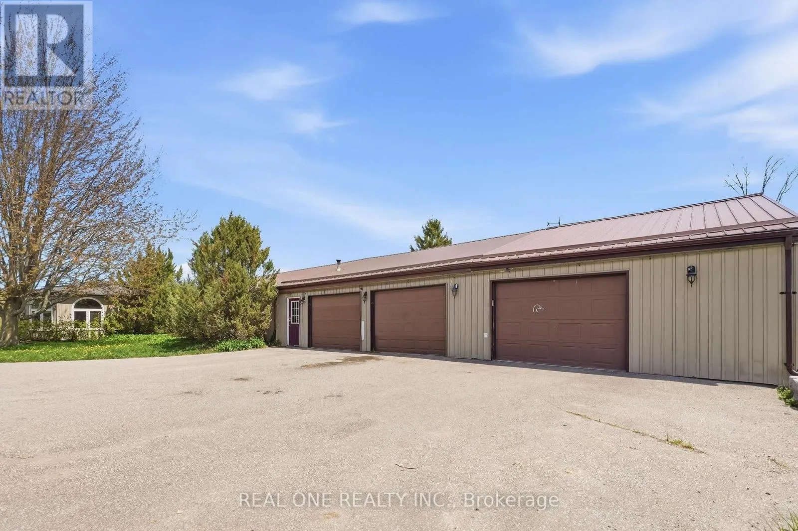 2614 HEAD ROAD