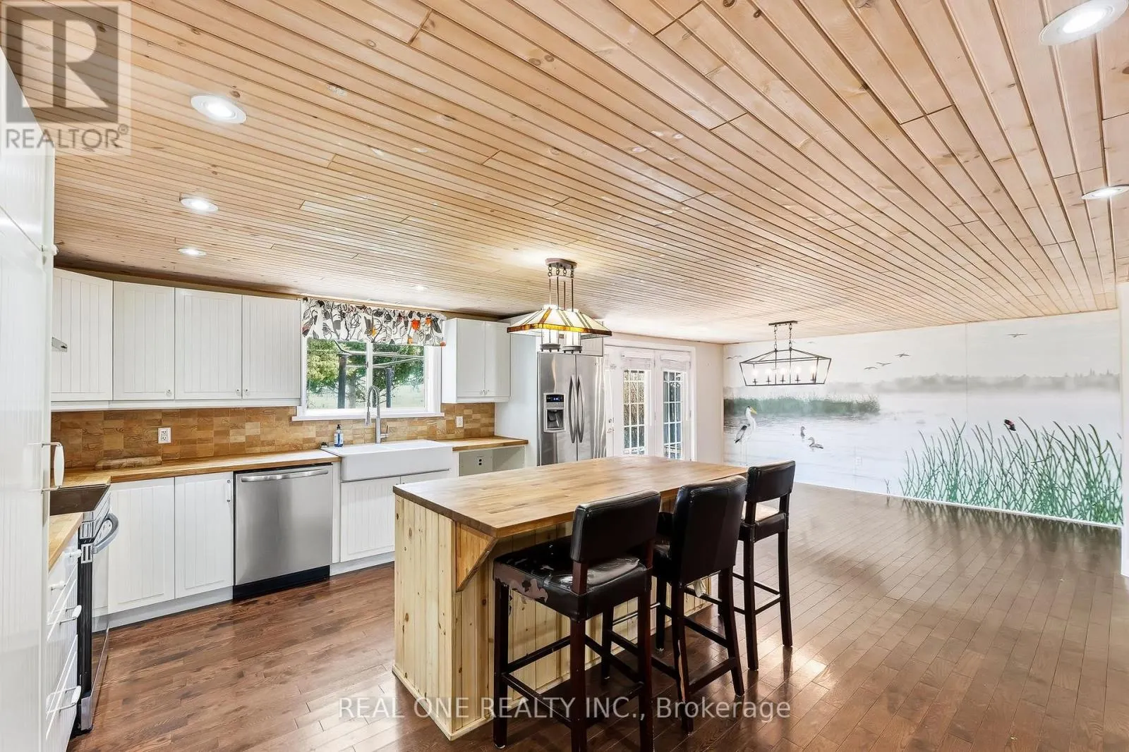 2614 HEAD ROAD