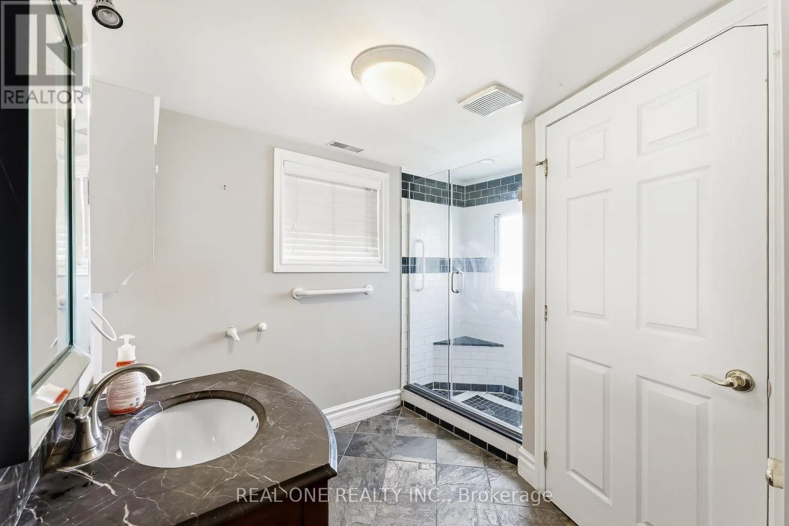 2614 HEAD ROAD